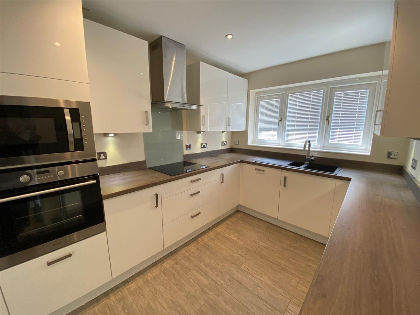 Llys Pentre, Broadlands, Bridgend, CF31 5DY